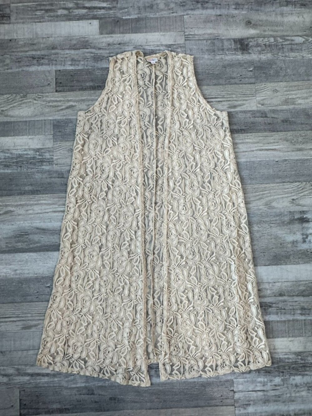 Lularoe Joy Lace Duster Size Medium Sleeveless, Ivory, Open Front A2